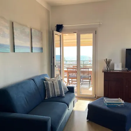 Attico Sulla Apartment Viareggio